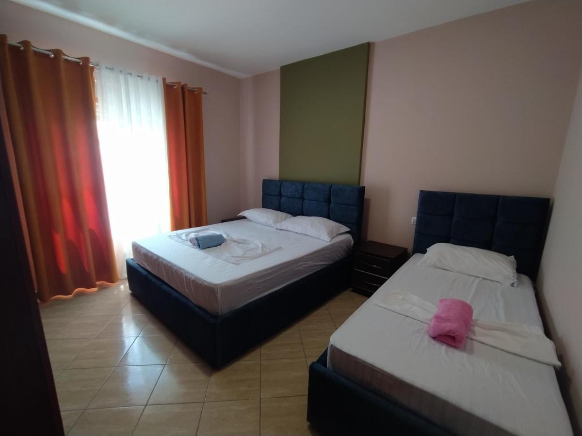 Lungomare Beach Apartments Vlorë Exterior foto